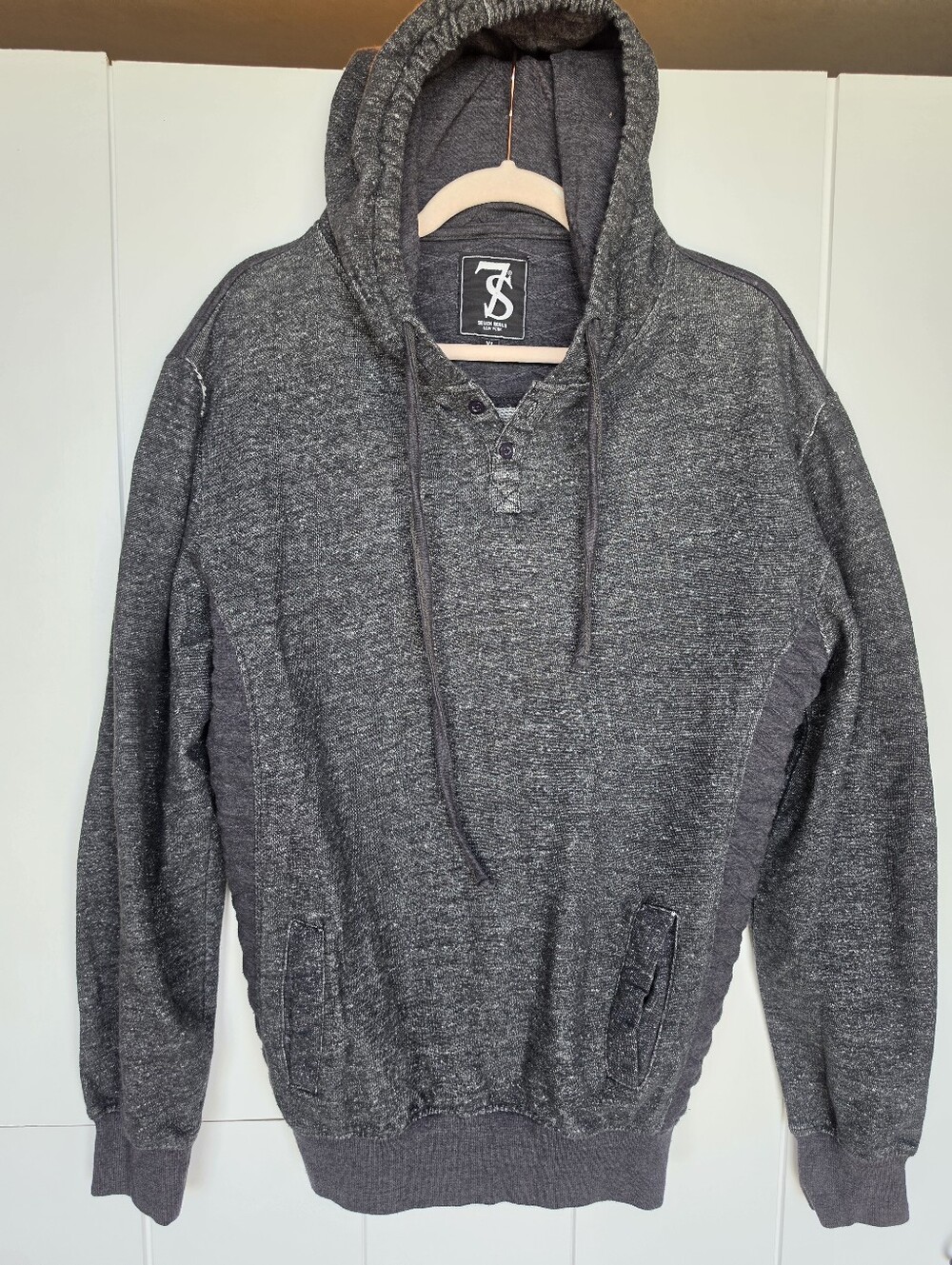 Seven Souls Hoodie Mens xl Hustle